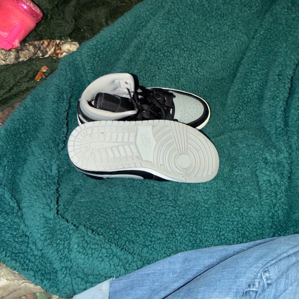 Nike Black and Gray Women's Shoes